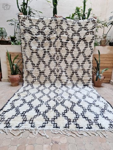 Marokkolainen vintage matto 330x200cm, kuva 1