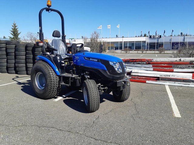 Solis H26 HST traktori 1