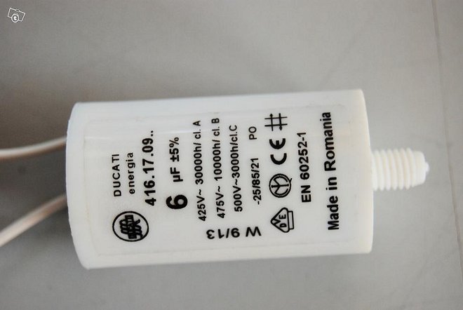 Kondensaattori 6µF +-5% Ducati energia 416.17.09 Kondensaattori 6µF +-5% Ducati energia 416.17.09