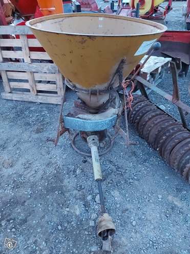 Pintalevitin Junkkari - 225KG- Keskipakolevitin Pintalevitin Junkkari - 225KG- Keskipakolevitin