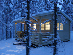 Hirsimökki + terassi 5.75 x 5.35, Muu piha ja puutarha, Piha ja puutarha, Oulu, Tori.fi Hirsimökki + terassi 5.75 x 5.35, Muu piha ja puutarha, Piha ja puutarha, Oulu, Tori.fi