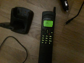 Nokia 8110+ 3 laturia, Puhelimet, Puhelimet ja tarvikkeet, Salo, Tori.fi