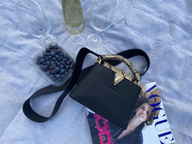 Louis vuitton mini capucines python, Laukut ja hatut, Asusteet ja kellot, Helsinki, Tori.fi Louis vuitton mini capucines python, Laukut ja hatut, Asusteet ja kellot, Helsinki, Tori.fi