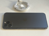 ALE iPhone 11 Pro Max 256GB - TAKUU 12 kk musta