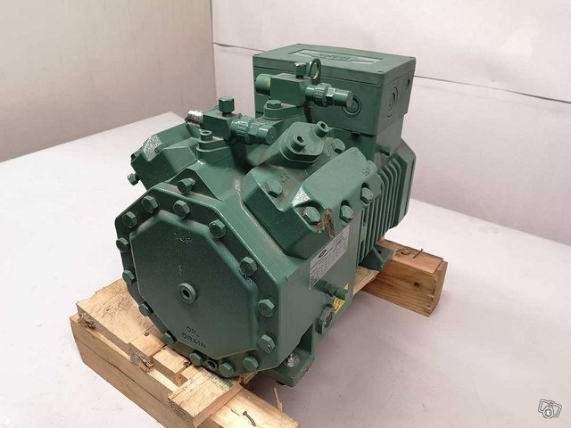 Bitzer semi-hermetic kompressori 4FES-3Y-40S 400V 4