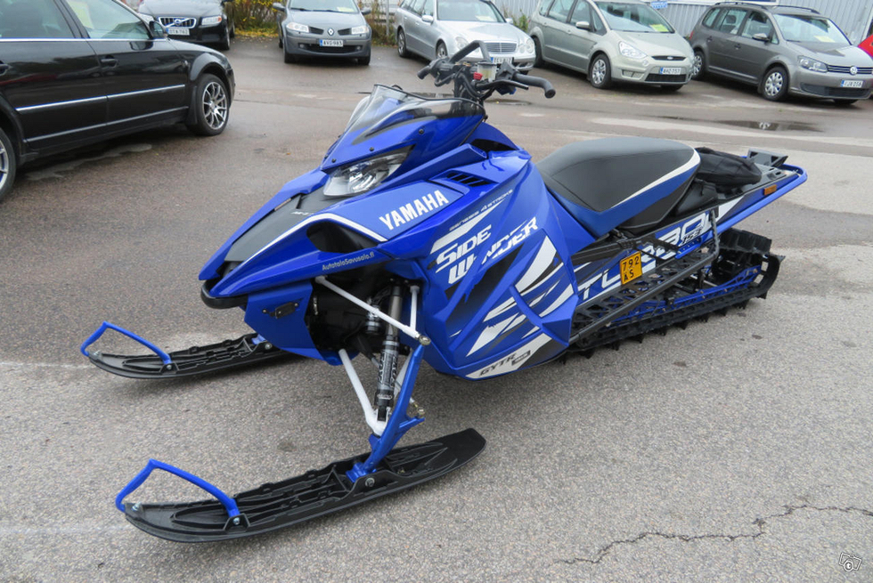 РЎРЅРµРіРѕС…РѕРґ Yamaha Sidewinder