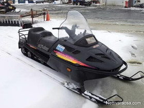 Ski-Doo Skandic Wide Track 1996, Moottorikelkan varaosat ja tarvikkeet, Mototarvikkeet ja varaosat, Seinäjoki, Tori.fi Ski-Doo Skandic Wide Track 1996, Moottorikelkan varaosat ja tarvikkeet, Mototarvikkeet ja varaosat, Seinäjoki, Tori.fi