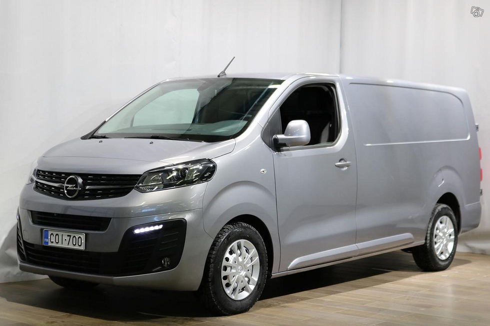 Виваро армения. Opel Vivaro 2020. Опель Виваро 2021. Опель Виваро фургон 2021. Opel Vivaro van 2020.