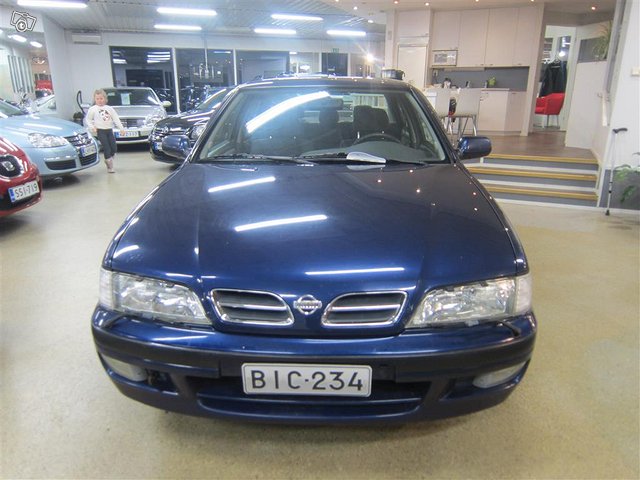 NISSAN Primera 2