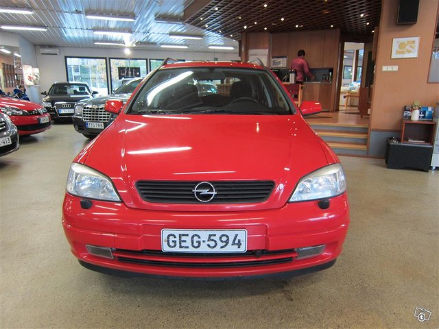 Opel Astra 2