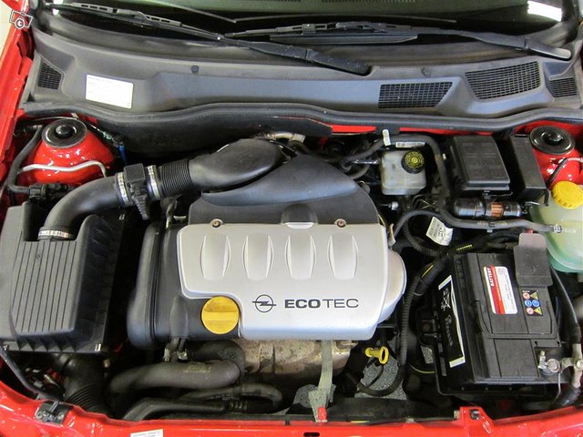 Opel Astra 12