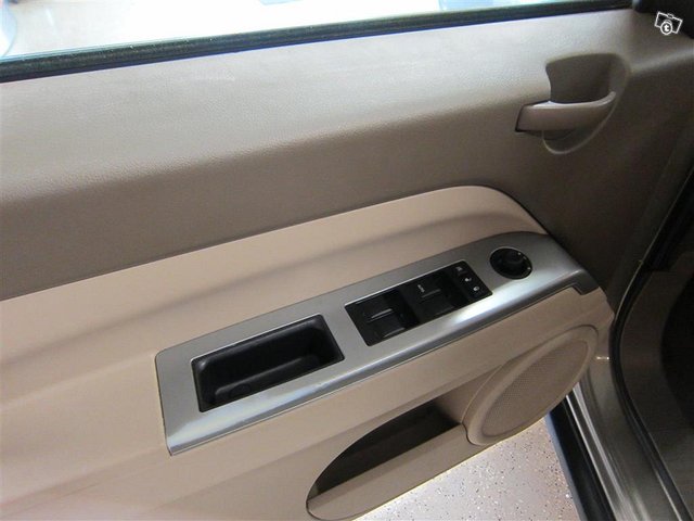 Jeep Compass 7
