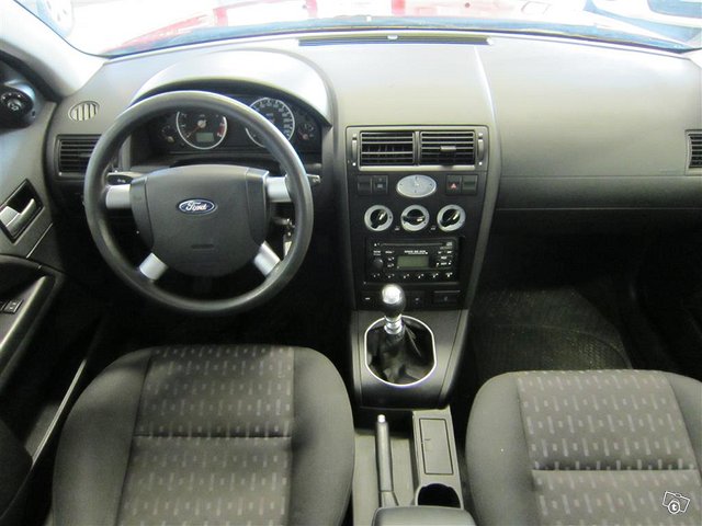 Ford Mondeo 9