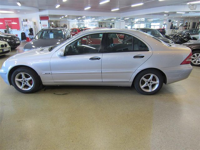 Mercedes-Benz C 5