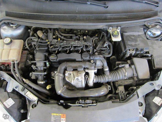 Ford Focus 12