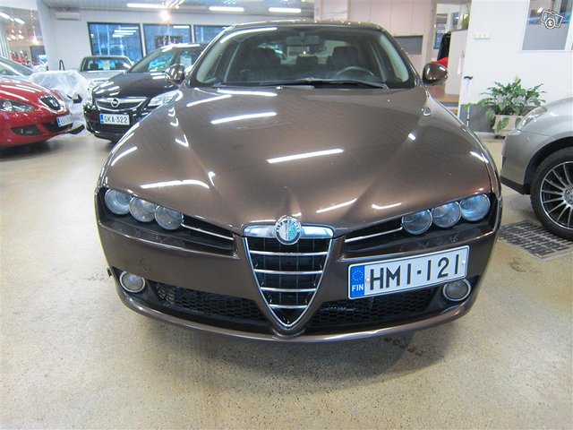 Alfa Romeo 159 2