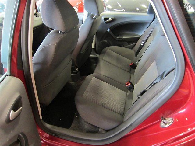 Seat Ibiza ST 7