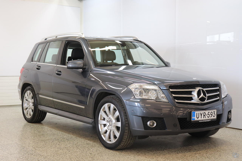 Glk 220 cdi. Mercedes Benz GLK 220. Mercedes-Benz GLK 220 CDI 4matic. Мерседес GLK 220 CDI. Мерседес Бенц GLK 220.