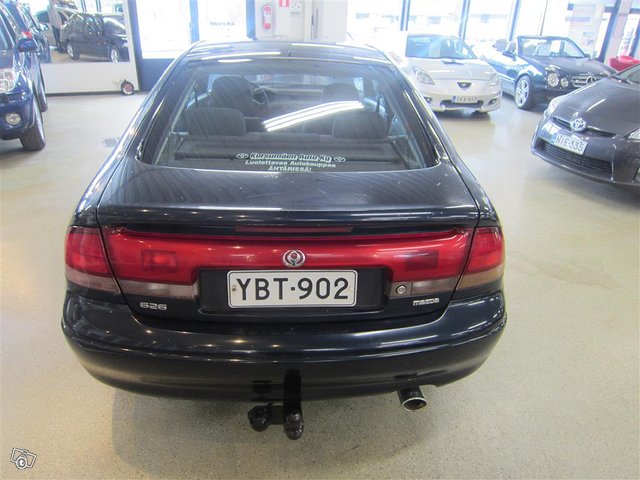 Mazda 626 4
