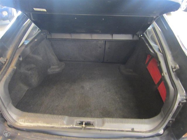 Mazda 626 12