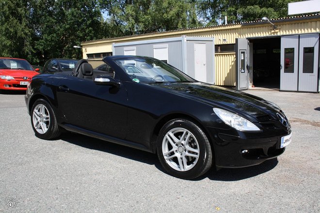 Mercedes-Benz SLK Mercedes-Benz SLK