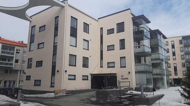 Rovaniemi Keskusta Maakuntakatu 8 2h, kk, lasitett Rovaniemi Keskusta Maakuntakatu 8 2h, kk, lasitett