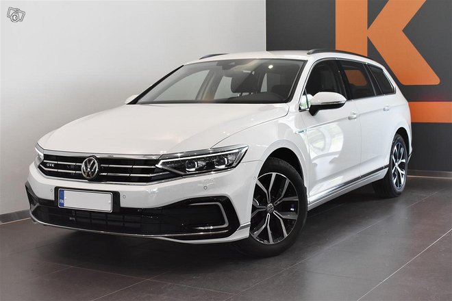 VOLKSWAGEN PASSAT VOLKSWAGEN PASSAT