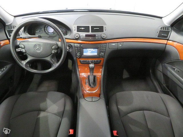 Mercedes Benz E 230 2 3 Sedan 4d A Myydaan Tori Autot Tori Mercedes Benz E 230 2 3 Sedan 4d A Myydaan Tori Autot Tori
