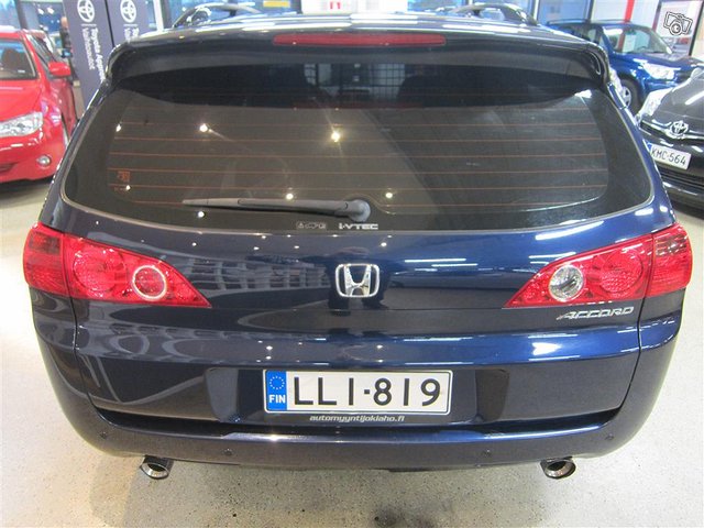 Honda Accord 4