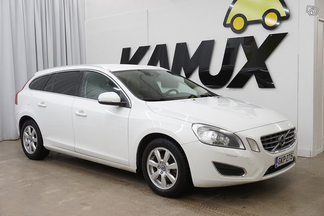 VOLVO V60 VOLVO V60