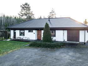 Korsnäs Taklax Tuvängsvägen 375 5h + k + khh + kph, Myytävät asunnot, Asunnot, Korsnäs, Tori.fi Korsnäs Taklax Tuvängsvägen 375 5h + k + khh + kph, Myytävät asunnot, Asunnot, Korsnäs, Tori.fi
