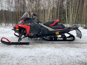 Lynx Rave, Moottorikelkat, Moto, Mustasaari, Tori.fi Lynx Rave, Moottorikelkat, Moto, Mustasaari, Tori.fi