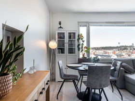 Lahti Keskilahti Rautatienkatu 25 2h, k, kh, las.p, Myytävät asunnot, Asunnot, Lahti, Tori.fi Lahti Keskilahti Rautatienkatu 25 2h, k, kh, las.p, Myytävät asunnot, Asunnot, Lahti, Tori.fi