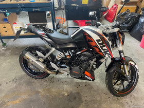 Ktm duke 125 White Abs 2013, Moottoripyrn varaosat ja tarvikkeet, Mototarvikkeet ja varaosat, Seinjoki, Tori.fi