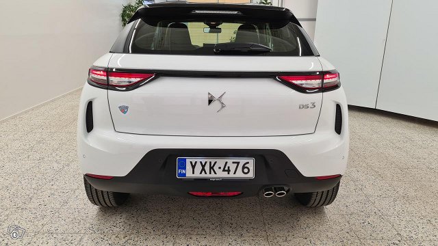 DS 3 Crossback 8