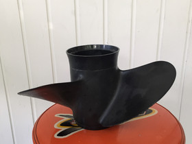 Suzuki 13 1/4 X 17, Veneen varusteet ja varaosat, Venetarvikkeet ja veneily, Hämeenlinna, Tori.fi Suzuki 13 1/4 X 17, Veneen varusteet ja varaosat, Venetarvikkeet ja veneily, Hämeenlinna, Tori.fi