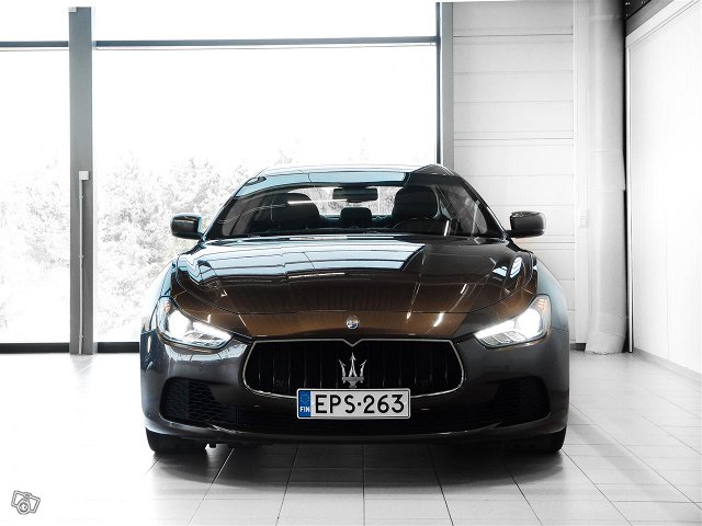 Maserati Ghibli 2