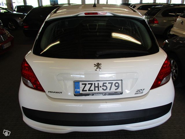 Peugeot 207 5