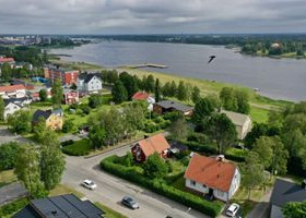 5H, 110m², Södra Esplanaden 5, Haparanda, Ulkomaan asunnot, Helsinki, Tori.fi 5H, 110m², Södra Esplanaden 5, Haparanda, Ulkomaan asunnot, Helsinki, Tori.fi