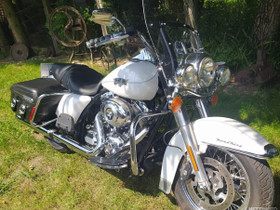 Harley-Davidson Touring, Moottoripyörät, Moto, Heinävesi, Tori.fi Harley-Davidson Touring, Moottoripyörät, Moto, Heinävesi, Tori.fi