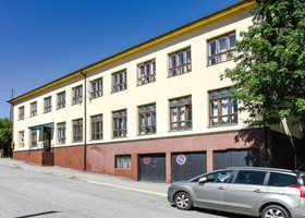 435m², Tiilitehtaankatu 31, Vaasa, Myytävät asunnot, Asunnot, Vaasa, Tori.fi 435m², Tiilitehtaankatu 31, Vaasa, Myytävät asunnot, Asunnot, Vaasa, Tori.fi