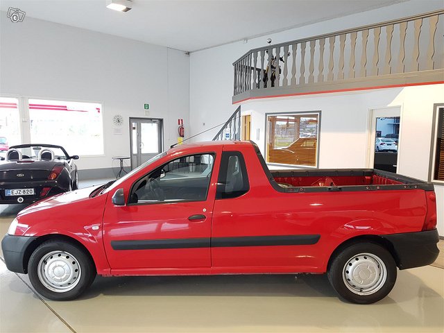Dacia Logan Pick-Up 3