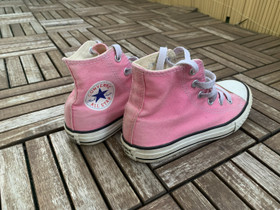 Converse tennarit 31 (20cm), Lastenvaatteet ja kengät, Pietarsaari, Tori.fi Converse tennarit 31 (20cm), Lastenvaatteet ja kengät, Pietarsaari, Tori.fi