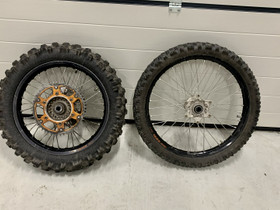 KTM Endurovanteet 21/18, Renkaat, Mototarvikkeet ja varaosat, Ylöjärvi, Tori.fi KTM Endurovanteet 21/18, Renkaat, Mototarvikkeet ja varaosat, Ylöjärvi, Tori.fi