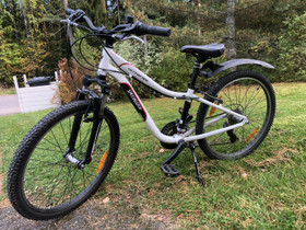 Maastopyörä 24 Specialized, Maastopyörät, Polkupyörät ja pyöräily, Nurmijärvi, Tori.fi Maastopyörä 24 Specialized, Maastopyörät, Polkupyörät ja pyöräily, Nurmijärvi, Tori.fi