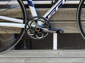 FSA gossamer 110bcd + keskiö, Pyörätarvikkeet ja kypärät, Polkupyörät ja pyöräily, Helsinki, Tori.fi FSA gossamer 110bcd + keskiö, Pyörätarvikkeet ja kypärät, Polkupyörät ja pyöräily, Helsinki, Tori.fi