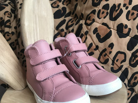 Converse välikauslenkkari koko 26, Lastenvaatteet ja kengät, Kemi, Tori.fi Converse välikauslenkkari koko 26, Lastenvaatteet ja kengät, Kemi, Tori.fi