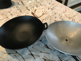 Wok -pannu, Keittiövälineet, Keittiötarvikkeet ja astiat, Espoo, Tori.fi Wok -pannu, Keittiövälineet, Keittiötarvikkeet ja astiat, Espoo, Tori.fi