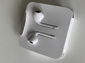 Apple earpods nappikuulokkeet, Puhelintarvikkeet, Puhelimet ja tarvikkeet, Helsinki, Tori.fi Apple earpods nappikuulokkeet, Puhelintarvikkeet, Puhelimet ja tarvikkeet, Helsinki, Tori.fi