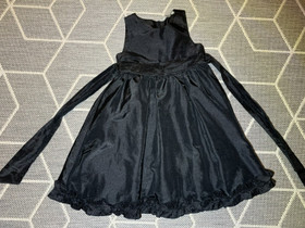 Lindex musta juhlamekko 104, Lastenvaatteet ja kengät, Pietarsaari, Tori.fi Lindex musta juhlamekko 104, Lastenvaatteet ja kengät, Pietarsaari, Tori.fi